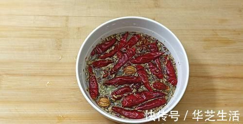 周黑鸭吃不过瘾，告诉你配方和做法，自己在家做，30块钱吃到腻