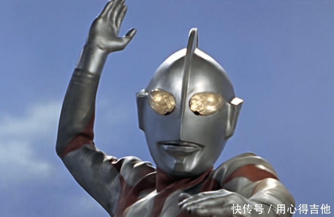 初代奥特曼乘坐的红球是什么早期设定没有它回不了光之国