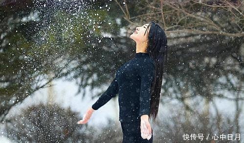 不经意|六首江梅引一纸柔情何以寄,无言人月两难圆