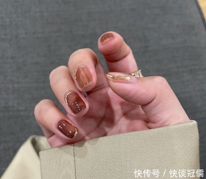 晕染|今春流行的温柔风美甲,凸显气质又跟这个季节契合,氛围感十足