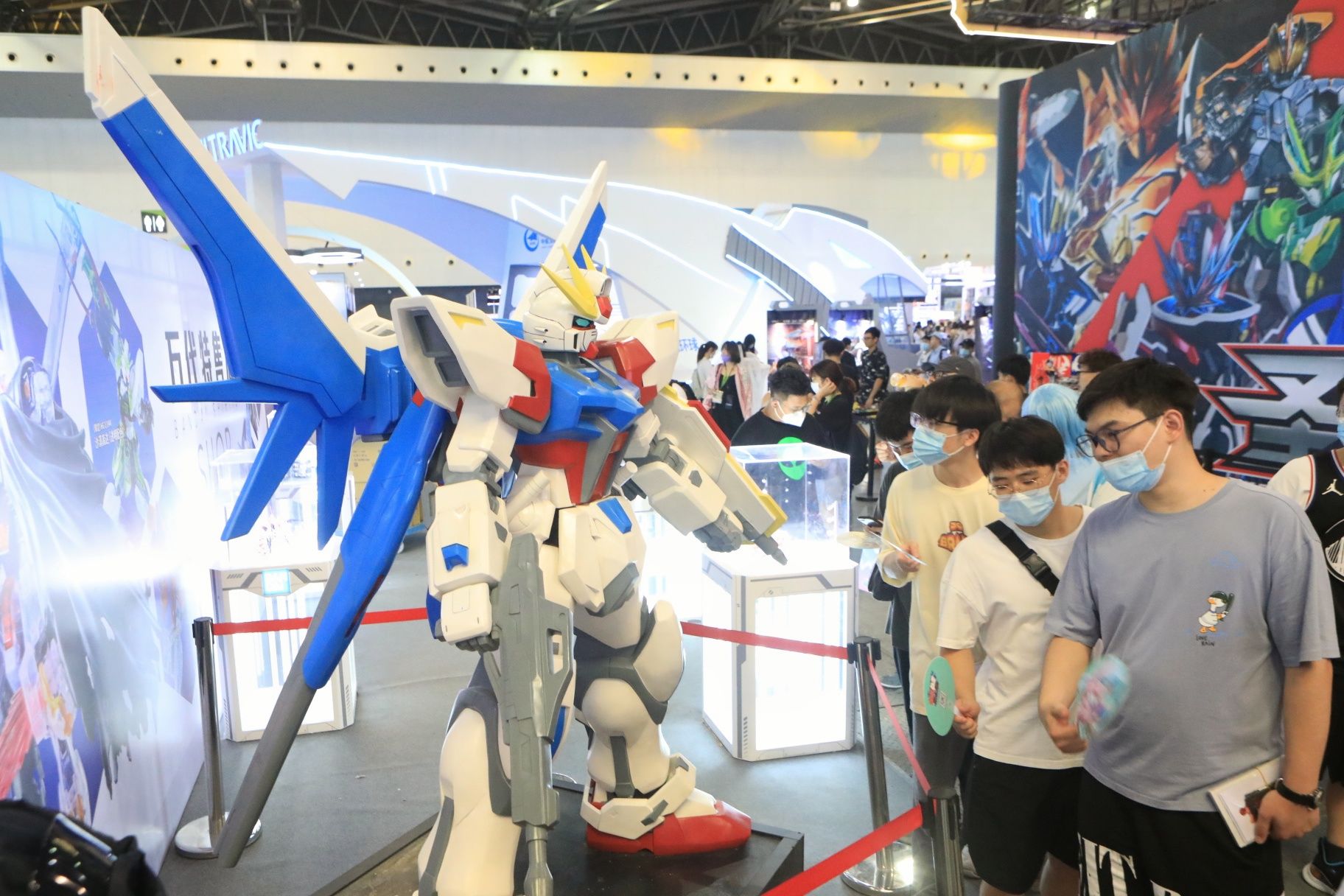 ip|产业规模达200亿元!上海动漫产业交答卷,5G、VR等高科技整合IP成为主力军