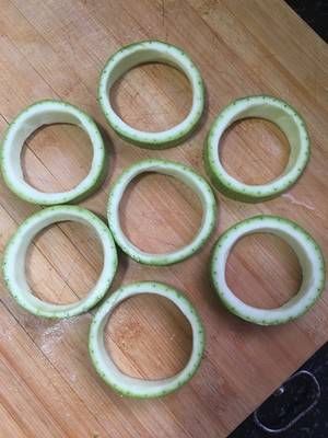 比肉好吃的素菜菜谱，香煎西葫芦，简单美味营养，超下饭，吃不够