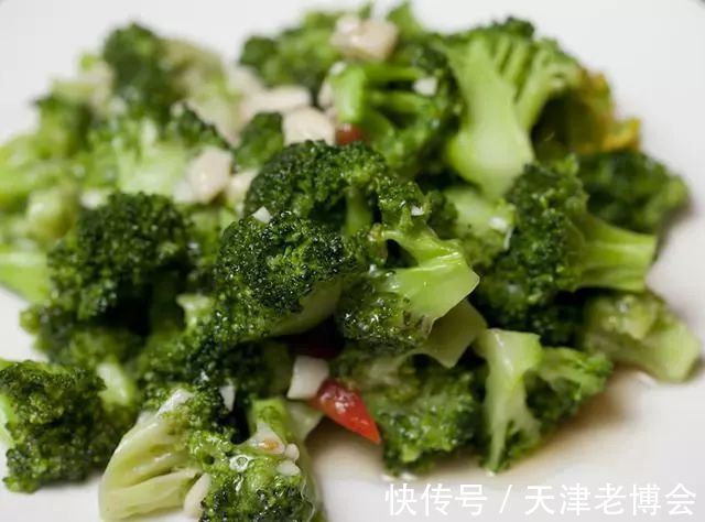 空心菜|很适合晚上吃的素菜，少油少盐多健康！