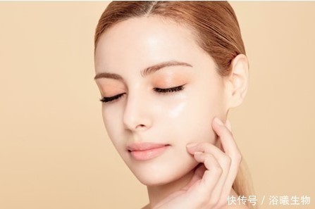 柳絮|柳絮纷飞的季节,告别肌肤干燥敏感