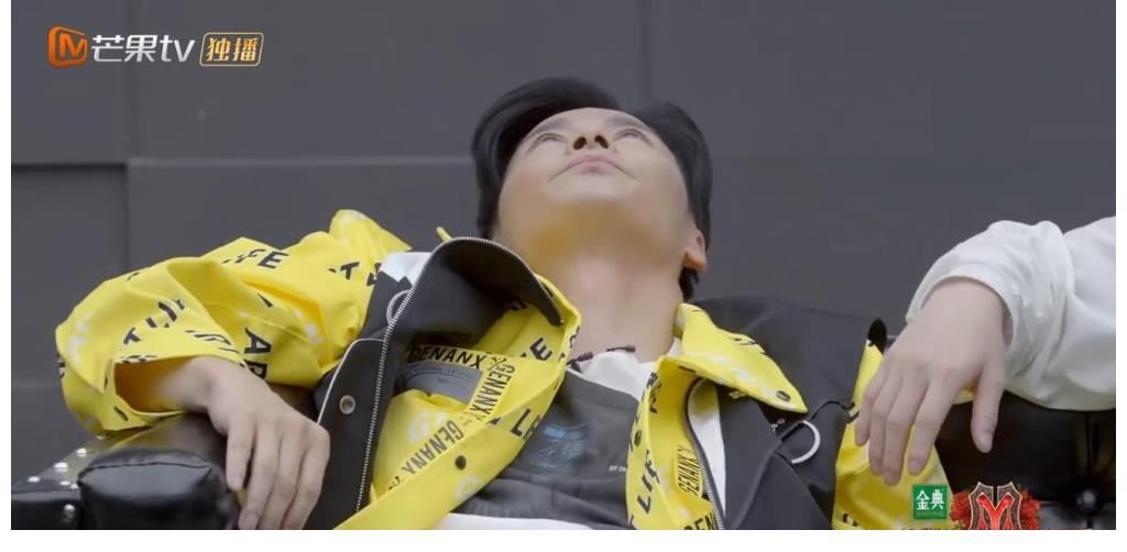 《披荆斩棘》大湾区被拆散，张晋高瀚宇上演父子情深，团魂感爆棚