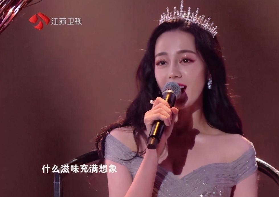  晚会|F4抠图假同框，五个岳云鹏傻傻分不清，江苏卫视晚会真的会玩