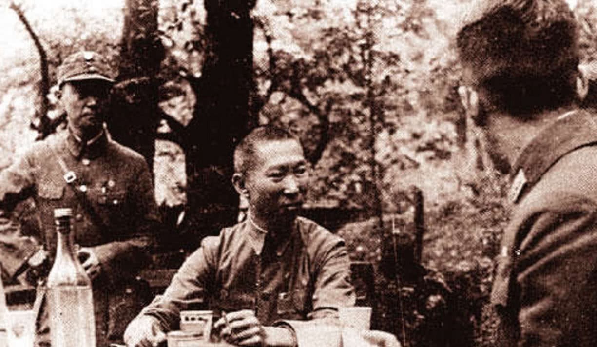 最惨|抗战中日军最惨一仗,惊动天皇求救,空投200军官却落地成鬼