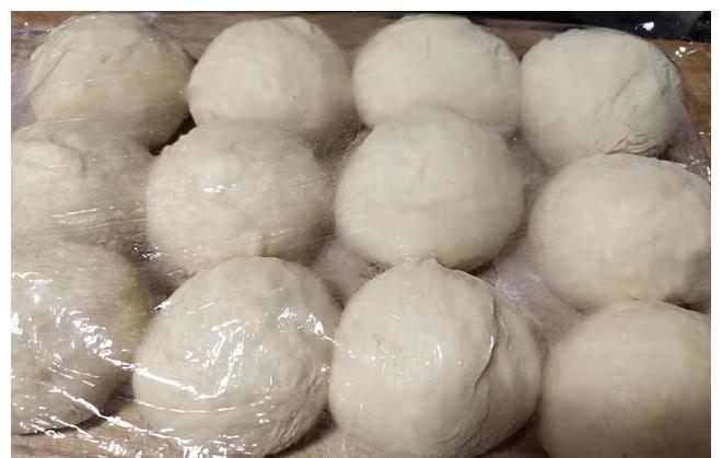 香味|自己做面包0添加剂，表面金黄诱人，口感绵甜柔软，奶香味十足
