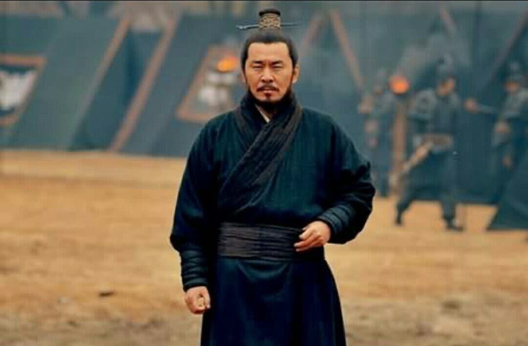 吕布|曹操为何不招降高顺?一方面高顺的战绩并不好,另一方面呢?