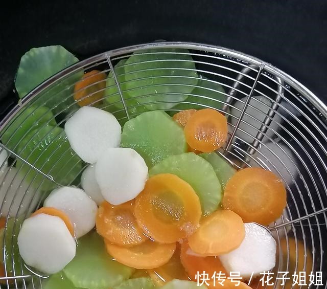 横刀|腊肠版“荷塘月色”您尝过吗!