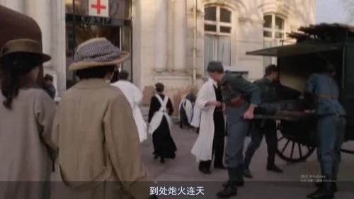 从乡下丫头，到时尚教母，香奈儿是怎么做到的？