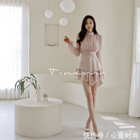 层叠裙|女神孙允珠的时尚搭配:紫檀浣纱栀子轻幔绢彩层叠裙