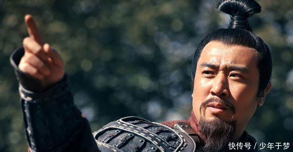 名将|刘备看不起的两个名将,一个吊打武圣,一个颠覆了三国历史!