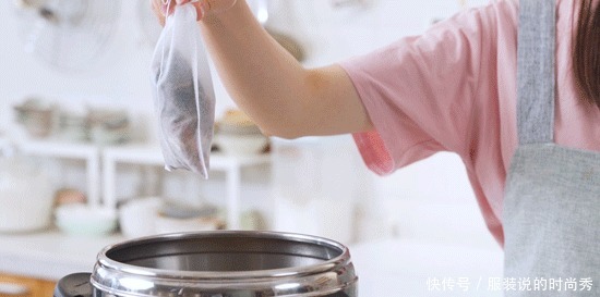 潮汕|难怪潮汕女生皮肤好!这一盘肥而不腻,满满都是胶质,谁吃谁爱!