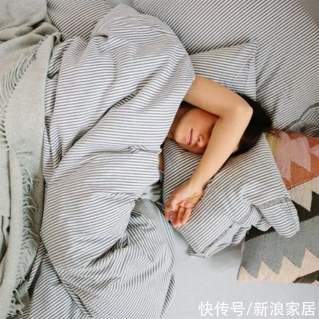 小房子|跟父母同住一套大房子好，还是分开住小房子好？