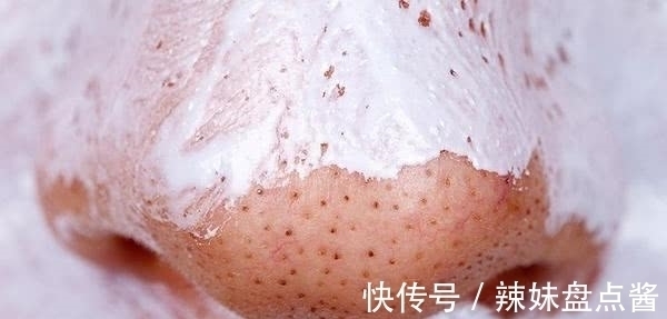 染发 凡士林被称“护肤神器”,会用它的人皮肤都很赞,这几招你会吗?