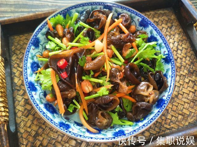 凉拌|夏天吃木耳正当时，教你凉拌木耳的正确做法，木耳好吃无异味