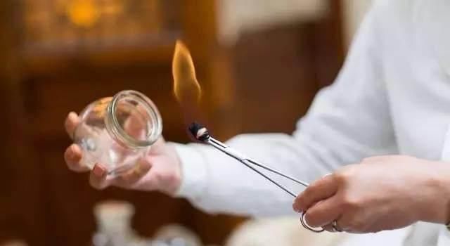  好处|拔火罐居然会有那么多好处，也有三大误区，一件事一定不能做！