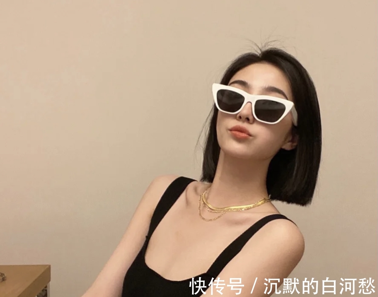 锁骨|你适合长发还是短发？有锁骨长发更美，下颚线明显别留短发！
