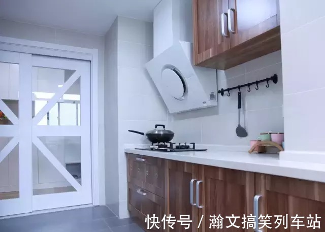 静谧|越简单越耐看,看她家新房全屋刮大白,不吊顶不做电视墙!