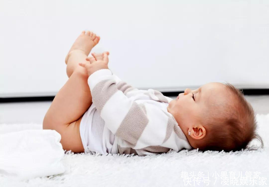 睡眠量|0~1 岁婴儿的作息指南,照着做养出健康宝宝,快收了