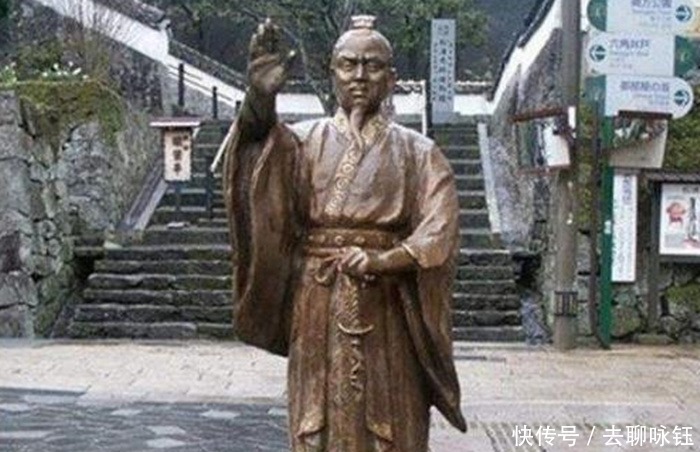 长崎|一个民族的败类祸乱一方,在日本长崎,却有人为他立雕像