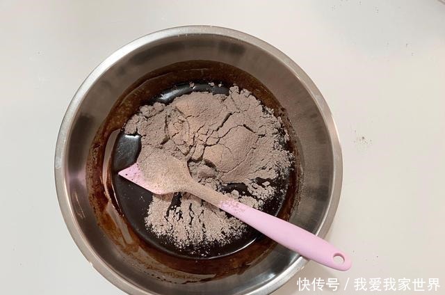 巧克力戚风蛋糕寡淡不够味我猜你还没试过这款用巧克力做的