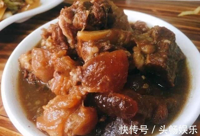 牛肉|老妈炖“牛肉”的秘方：就是多加了一点“它”，牛肉快速炖烂