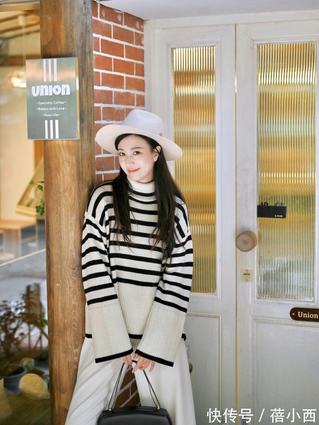 直筒裤 奔三奔四的女人,毛衣“穿松不穿紧”,不仅显身段还很优雅气质