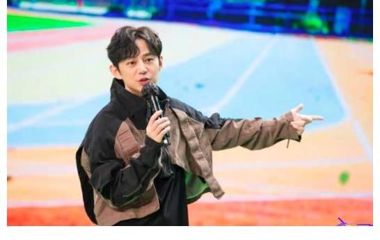 蔡程昱|综艺还可以这样玩?丁程鑫做游戏有“技巧”,杨迪成“搞笑担当”