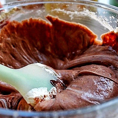 巧克力草莓蛋糕