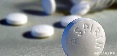 服用小剂量阿司匹林防心脑血管病,小剂量是多少?每个人都适合吗