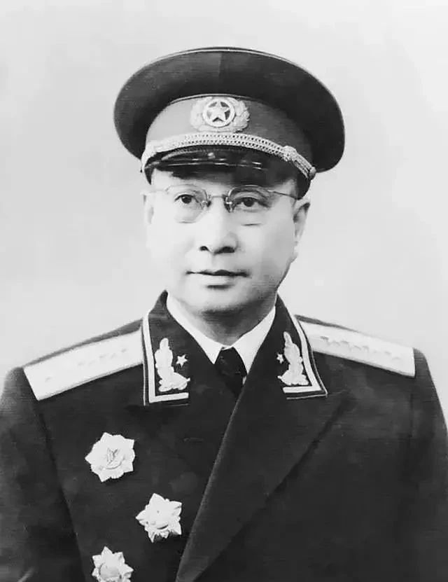 笔毫!陈赓书法手迹值得欣赏,精湛的笔墨、崇高的人格,好字