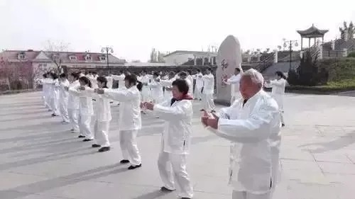 法站桩|惊人的古法站桩,中医专家极力推荐,早实践早受益