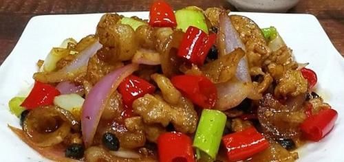 餐桌上不能少的经典菜，如此炒，开胃又解馋，保证你能下两碗饭！