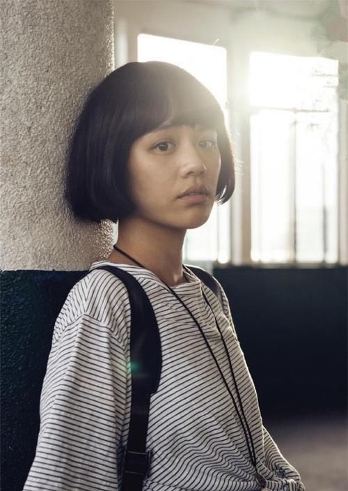 发量|女人过了40岁,尽量别留以下4种发型,土气显老,拉低整体形象