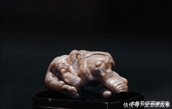 世界最大淡水珍珠“睡狮”拍卖，日商出价240万落槌