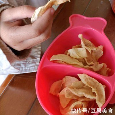 好吃到舔盘的苹果干(空气炸锅版),吃一次就上瘾