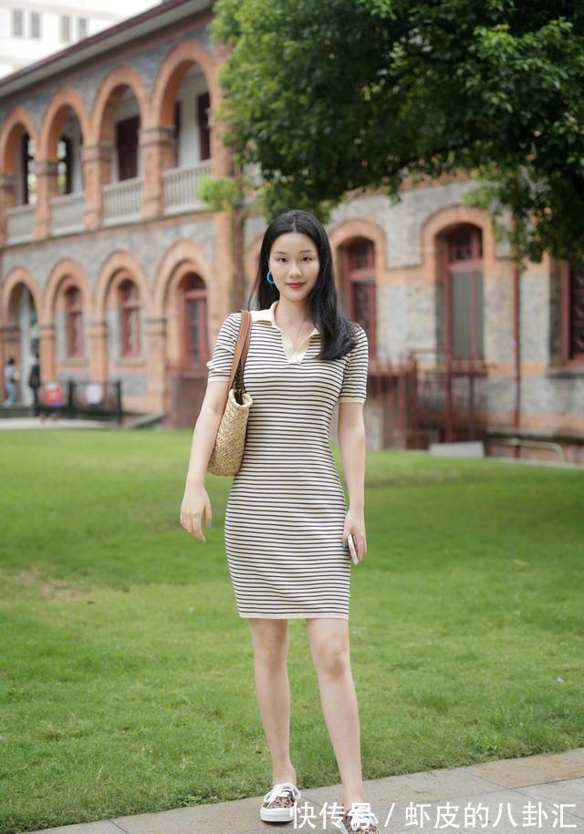 小姐姐|连衣裙推荐:8位小姐姐演绎花裙子不同穿法,换发型决定不同气质