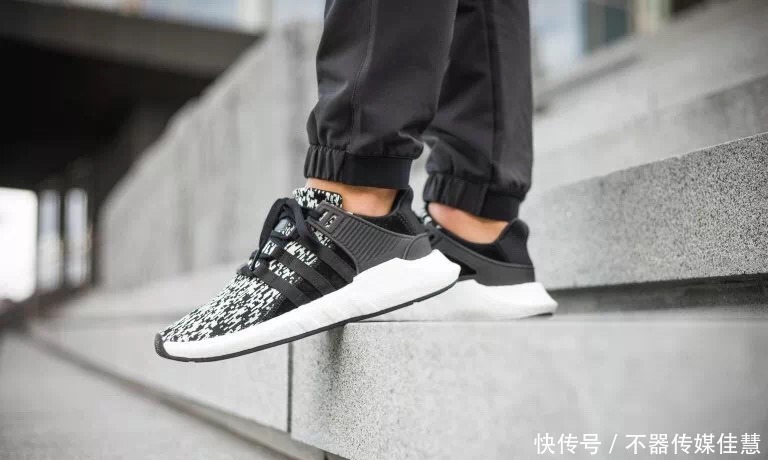 Adidas 三双百元不到学生党必备的颜值好鞋