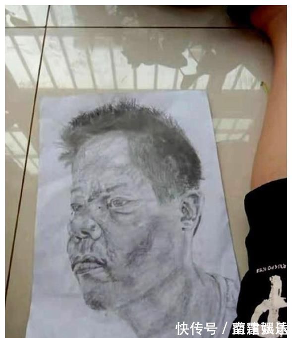 兴趣爱好@儿子画的“爸爸”拿了一等奖,妈妈看了直说好,爸爸却高兴不起来