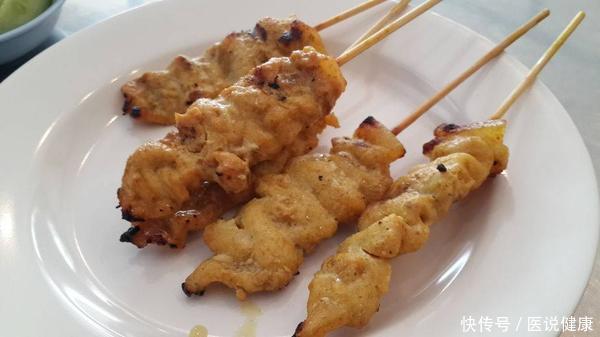 得了脂肪肝,劝你这4种食物不能贪吃,避免加重病情!