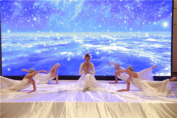 徐总|倾心相见 遇鉴大宅 海德公园媒体见面会圆满举行