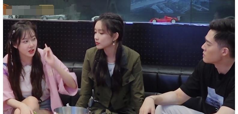 孟子义闺蜜“拷问”王厚杰,他回答后被质疑立完美人设,生气离开