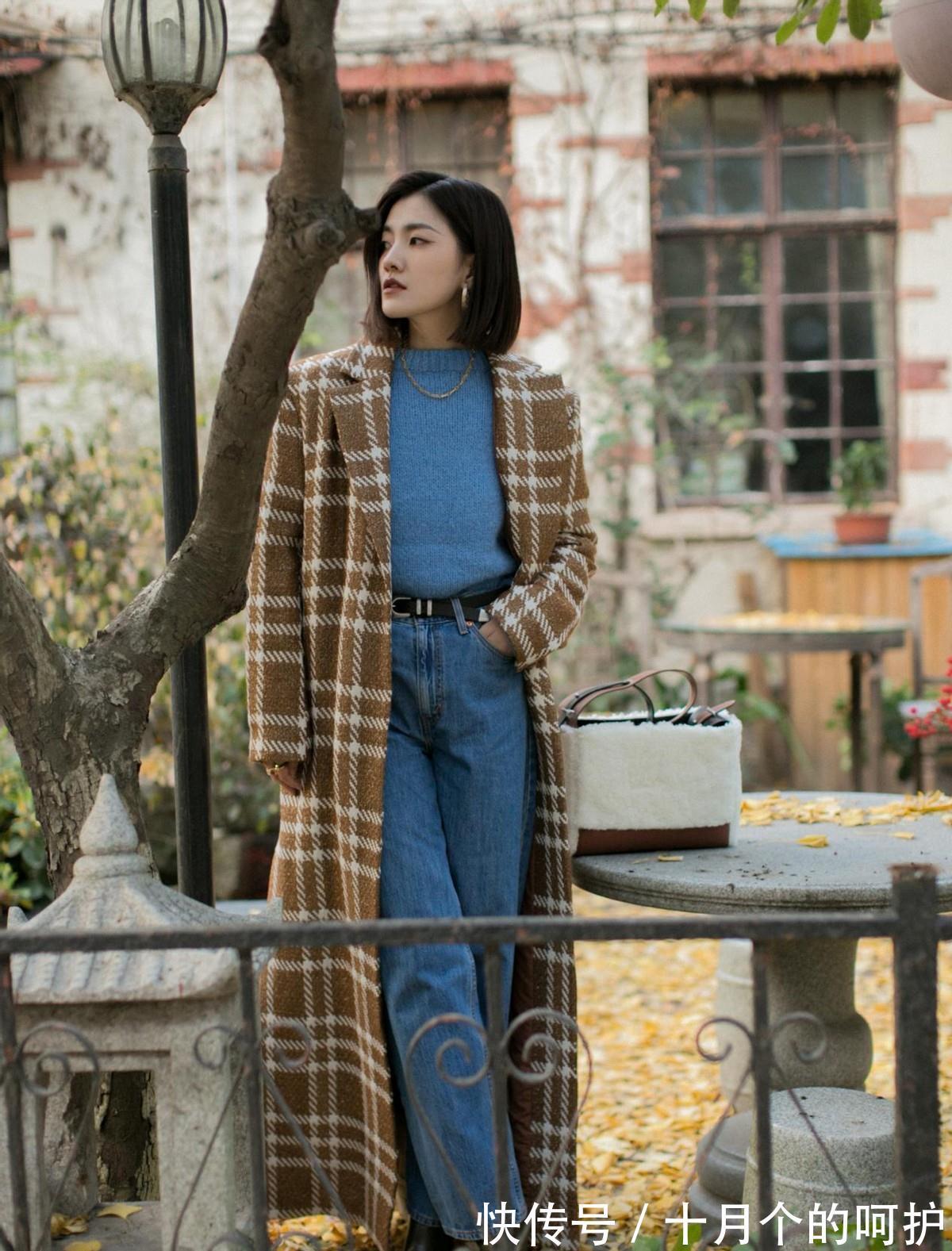 深色系 秋冬大衣可不能乱搭配,掌握这些搭配技巧,简约高级显气质