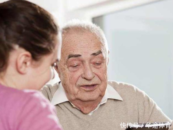 百歲老人長(zhǎng)壽定律,兩“管”兩“放”,可惜很多人都做不到!