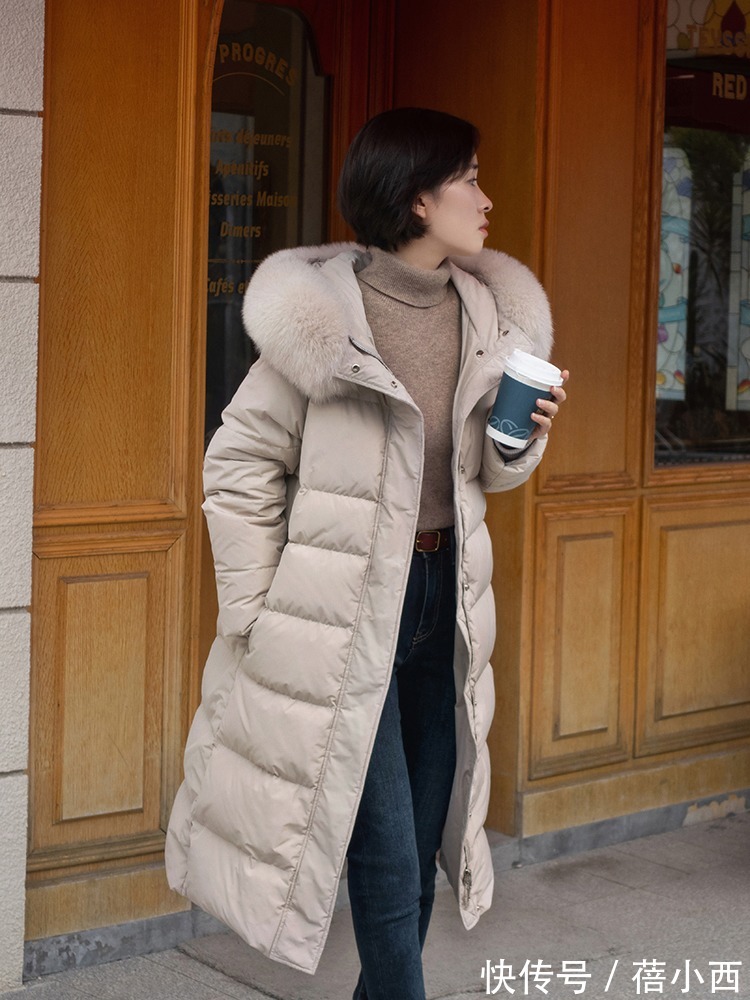 保暖 冬季流行的“面包服”就这么穿,搭配半身裙、阔腿裤,保暖还时髦