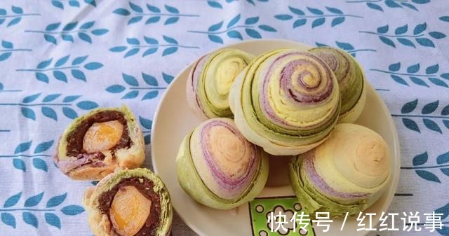 酥皮月饼|中秋来点不一样的,五彩月饼颜值高,酥软不腻味道好!