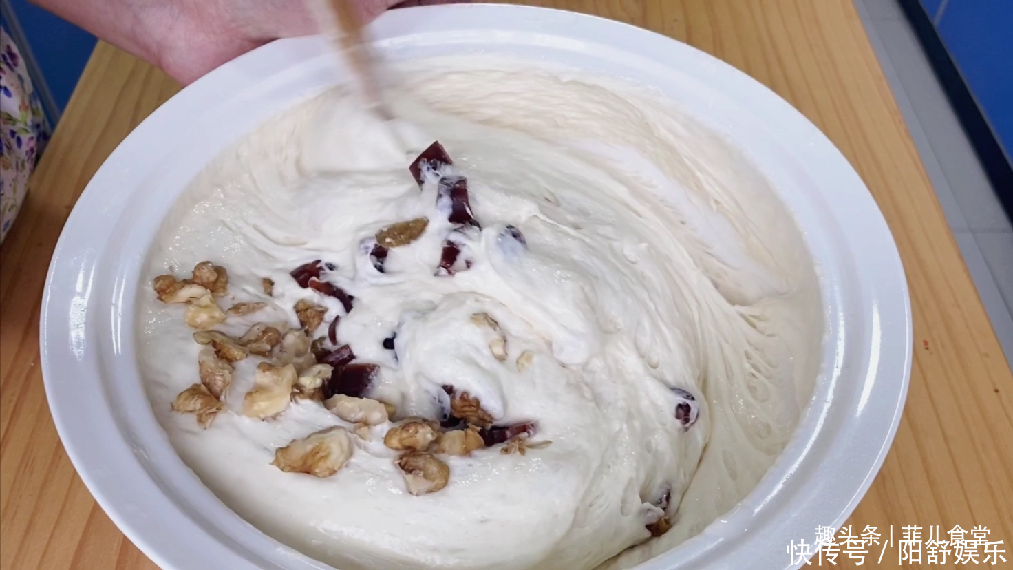 酵母粉|这发糕,我家一个月吃10次,配料十足做法简单,15分钟就出锅