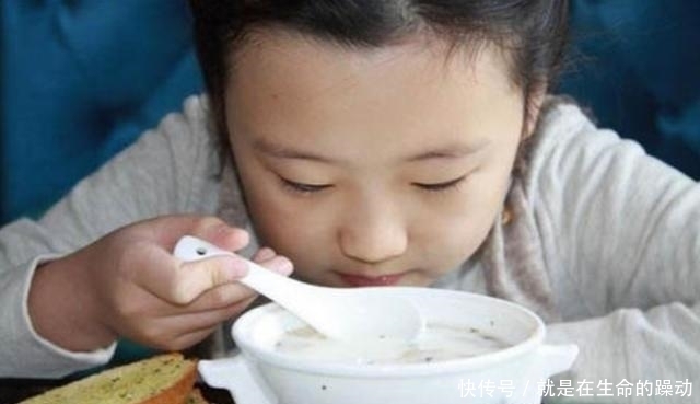 食物|吃一回一周不消化，难怪孩子脾胃越来越差，家长要重视起来